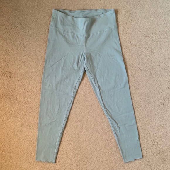 TNA Cropped Tights - Picture 1 of 2